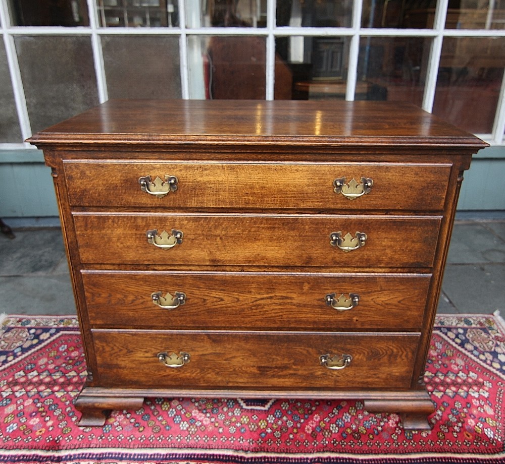 georgian style oak chest of 4 drawers