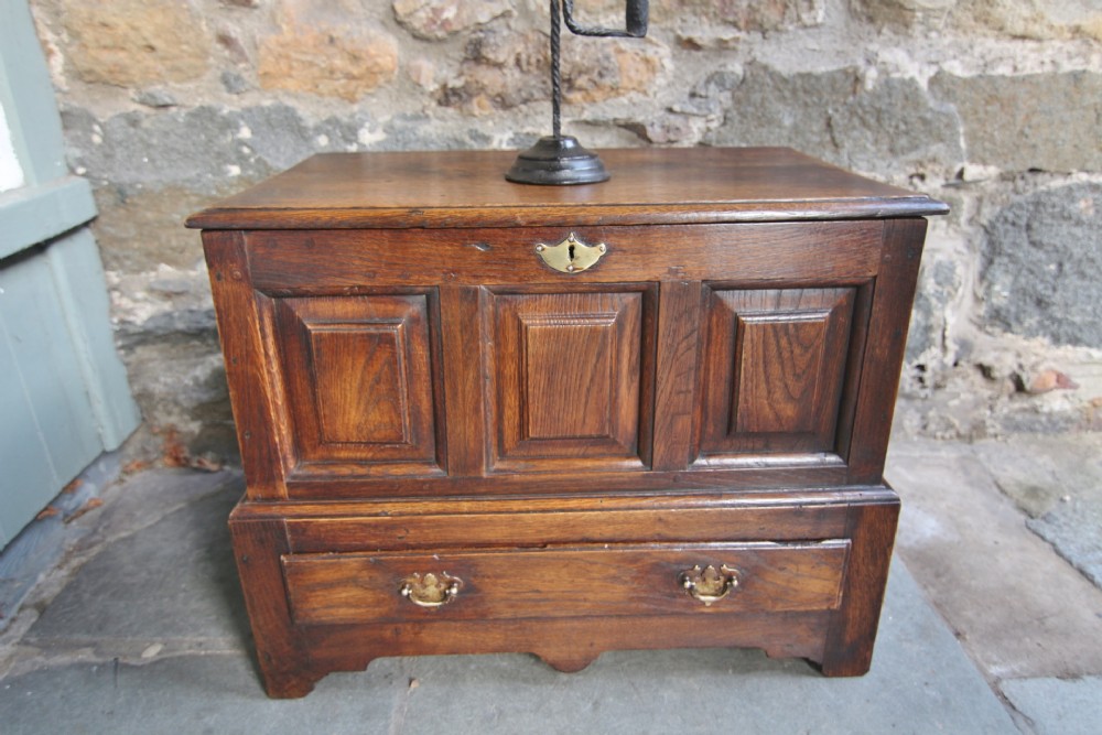 18th century welsh oak coffer bach