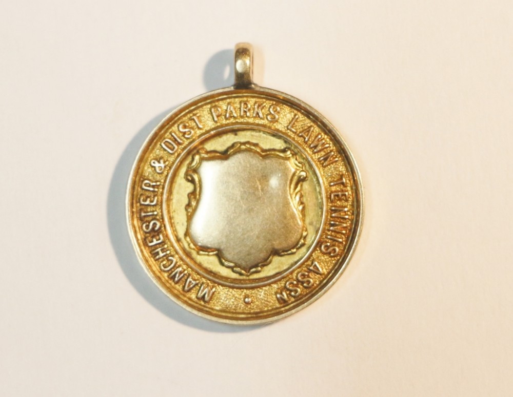 9ct gold manchester tennis gold medal