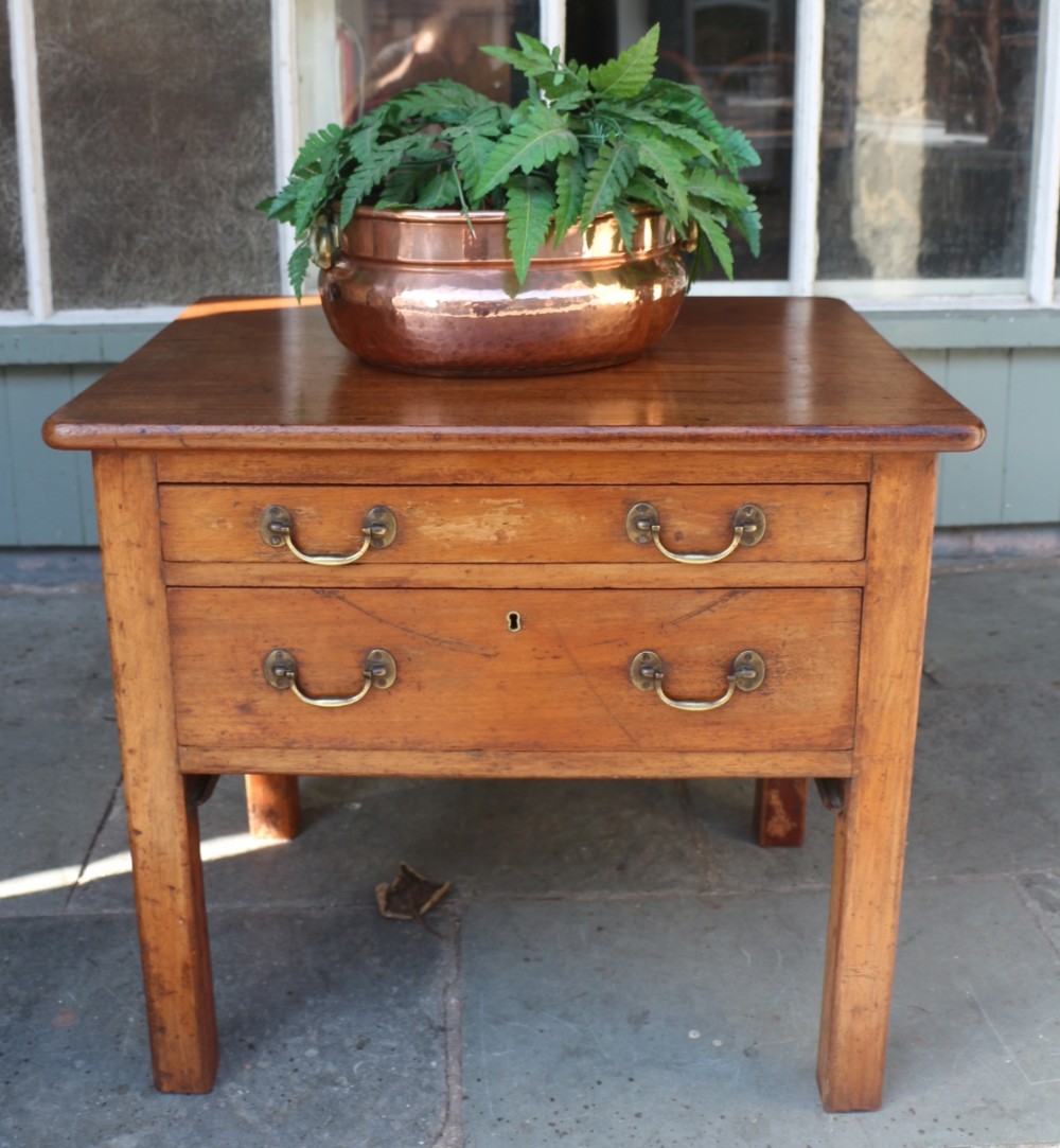 19th century low 2 drawer sidetable